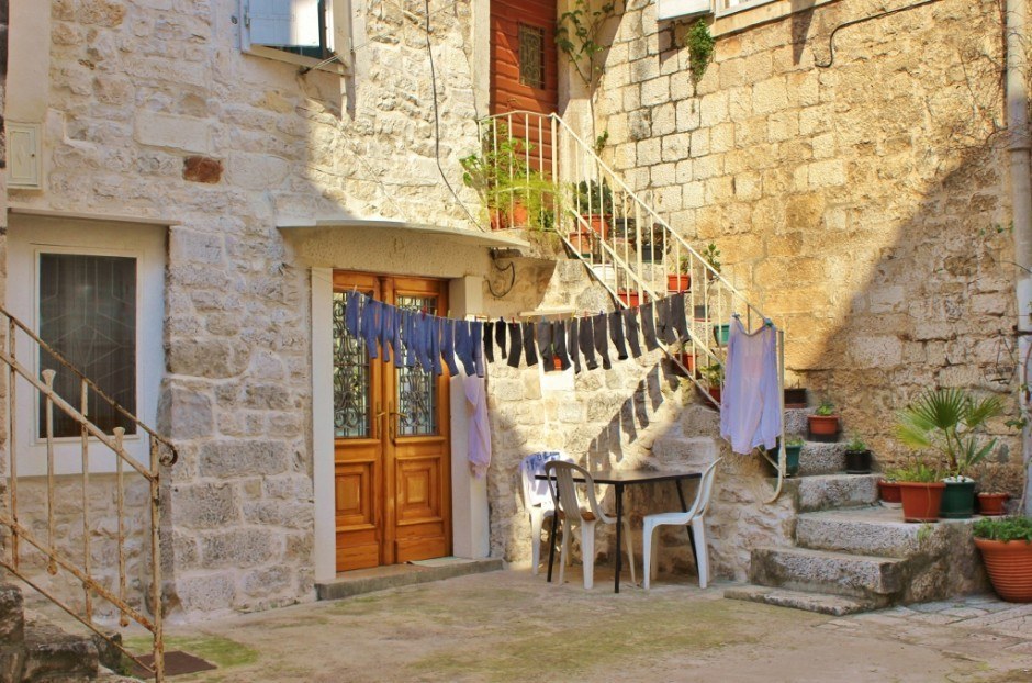 Day trip to Trogir: The interior lanes