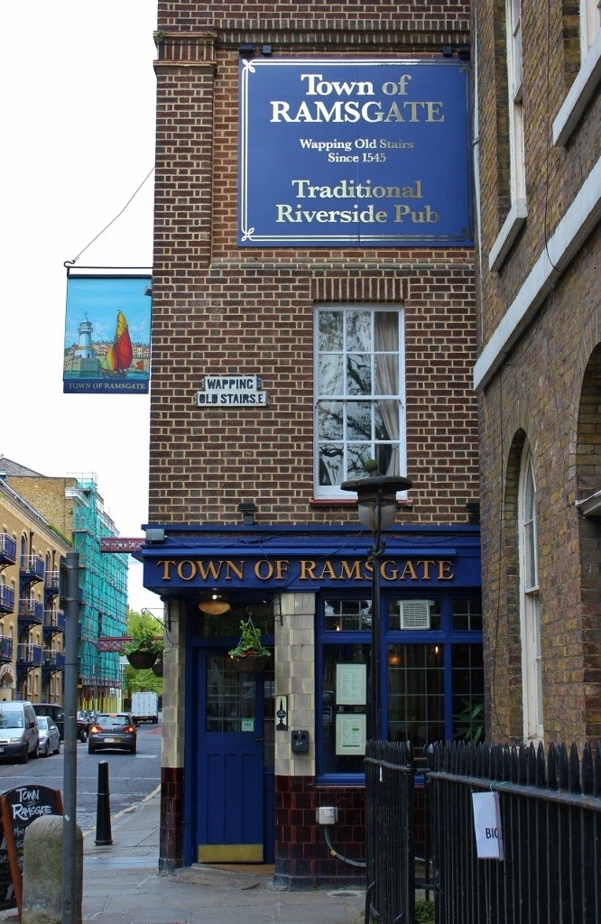 River Thames Pub Crawl London Best Pubs Along The Thames Jetsetting Fools