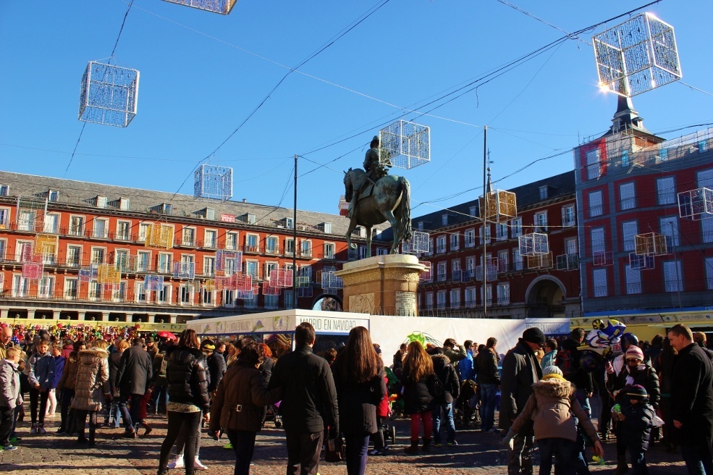 walking tour madrid spain