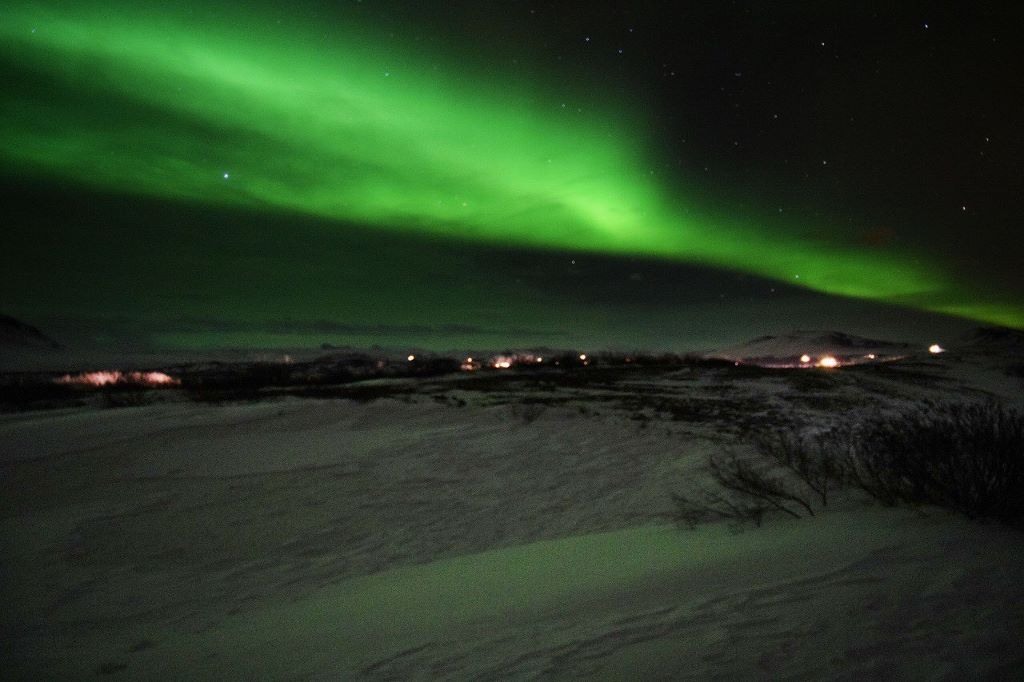 Jacqueline Kehoe www.thestrangeandnew.com Seeing The Northern Lights in Iceland