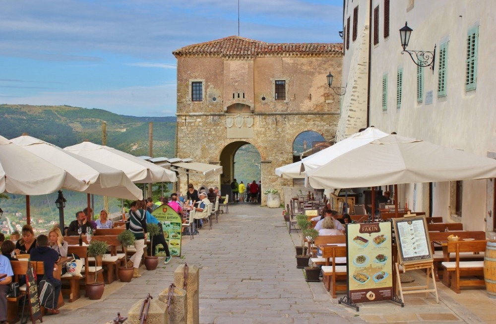 Outdoor dining in hilltop town, Motovun, Croatia